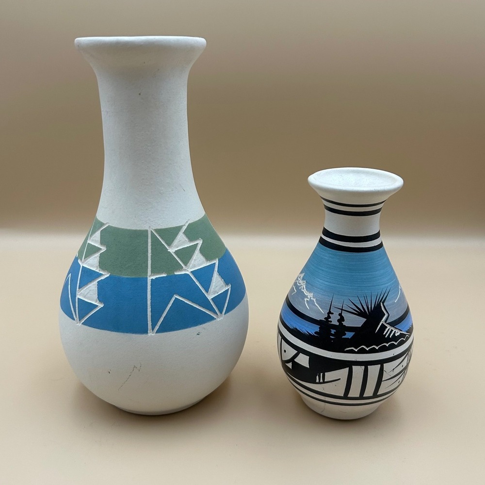 Native American Style Hand Etched Pottery Vases Set of 2 Southwestern Decor